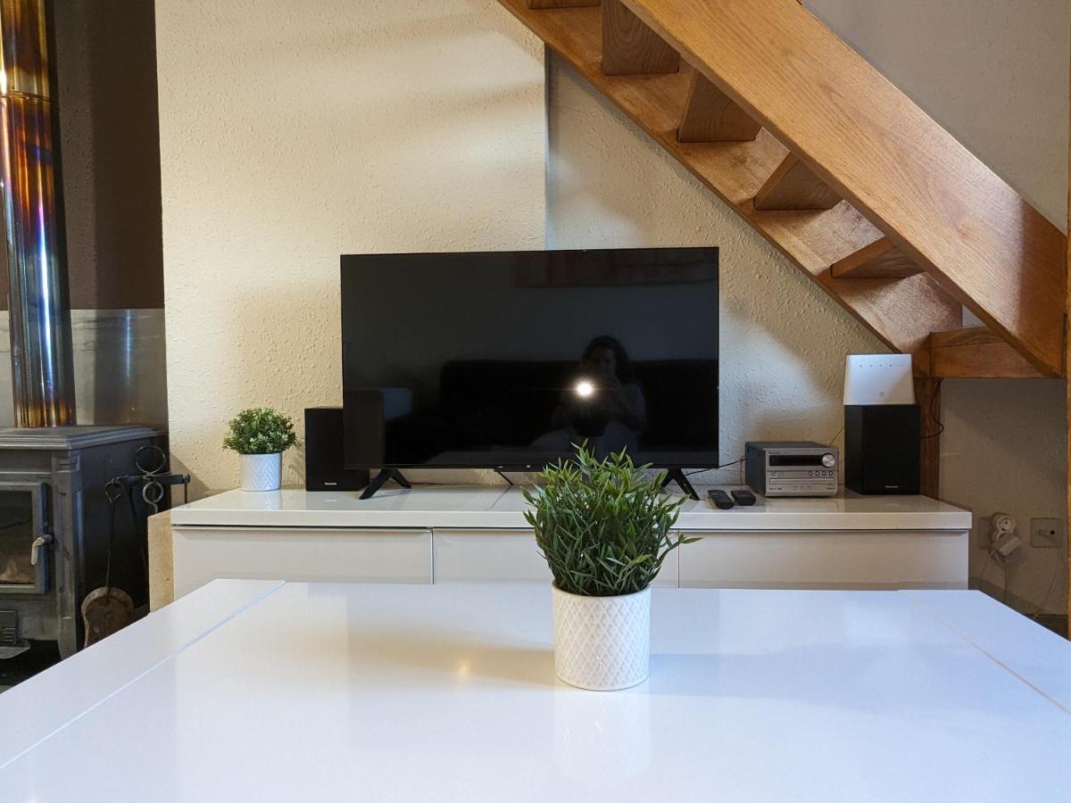 Bonito Y Luminoso Apartamento Con Wifi Y Chimenea Aizu - Villanúa Eksteriør bilde